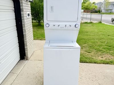 Frigidaire washer and electric dryer stackable