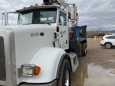 Peterbilt Conventional Crane