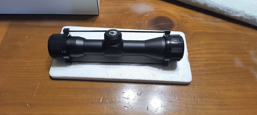 Barska Black Scope for Hunting/Shooting - UsedGood Condition
