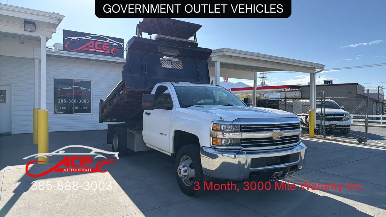 2015 CHEVROLET SILVERADO 3500HD CC Work Truck