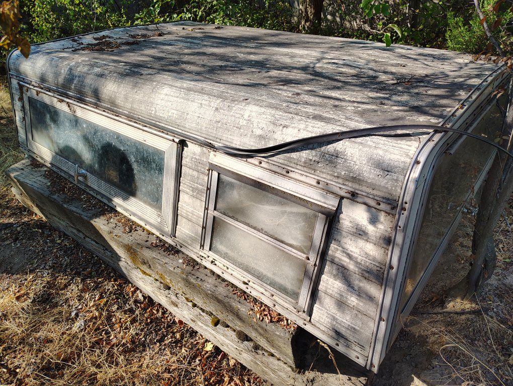 Metal truck bed topper cap shell