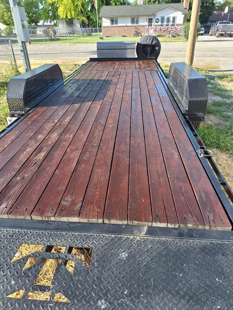teton tilt trailer better then new