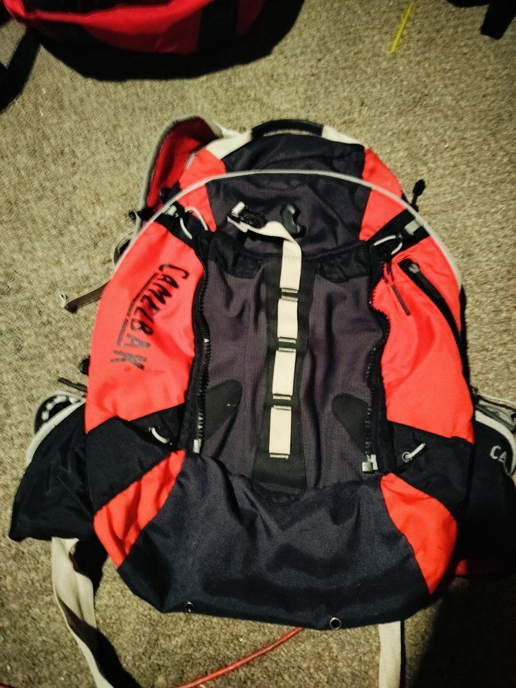 Main image 3