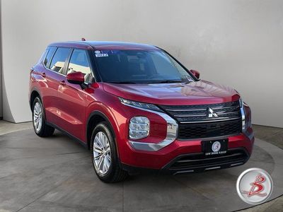 2022 Mitsubishi Outlander ES