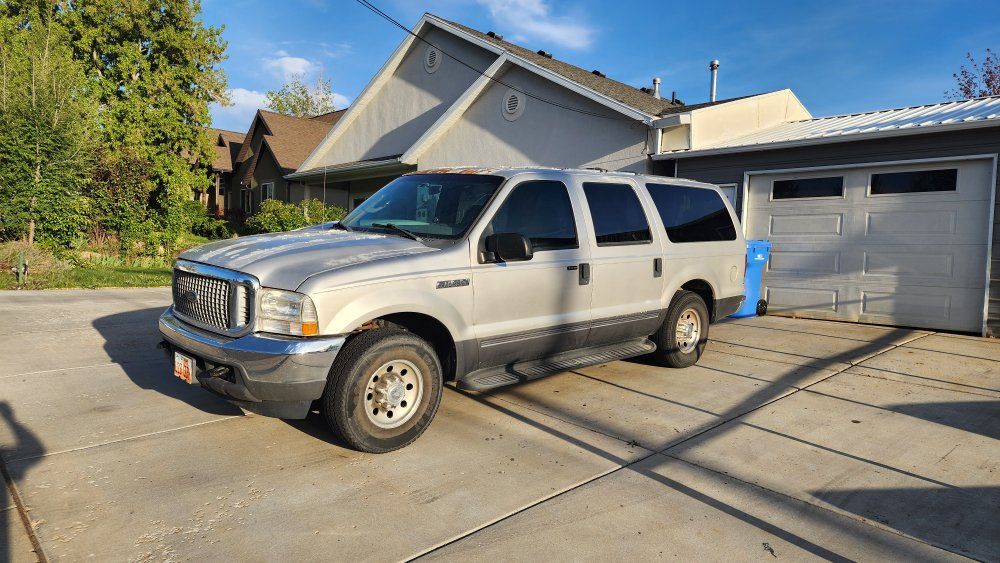 2004 FORD EXCURSION XLT