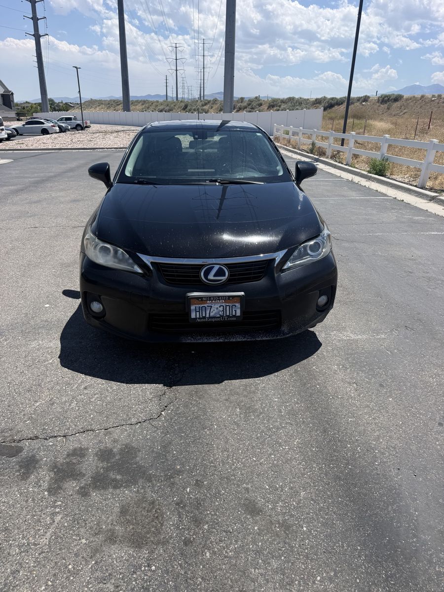2011 Lexus CT Premium