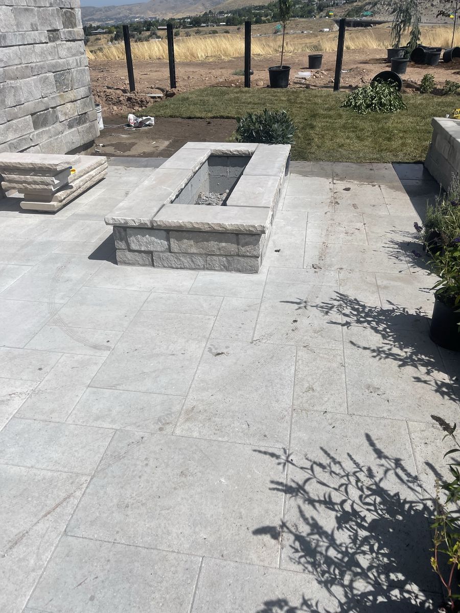 Main image 6