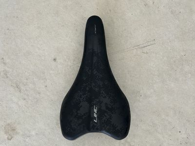 LINC KTEHT Black Mountain Bike Seat - Used, Great Condition