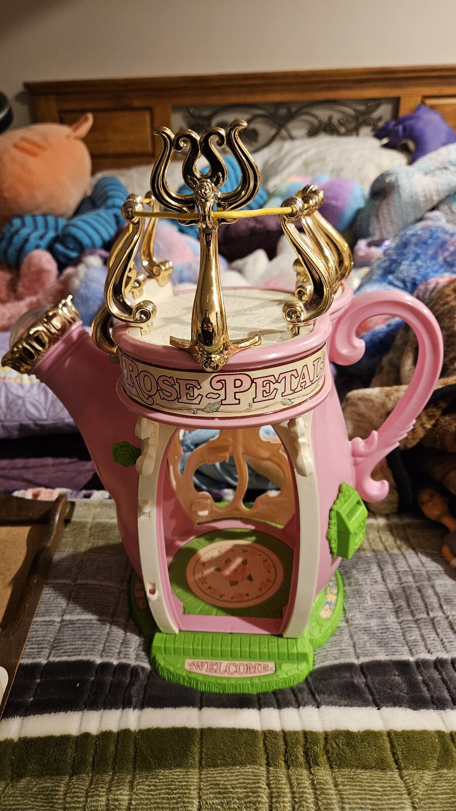 Vintage Rose Petal House (1980's)