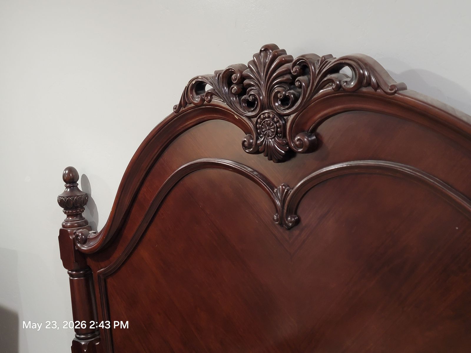 Main image 4