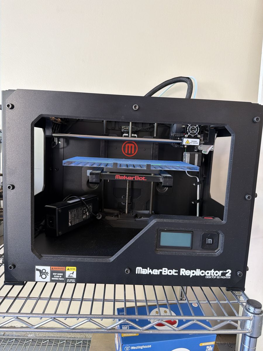MakerBot Replicator 2 Desktop 3D Printer