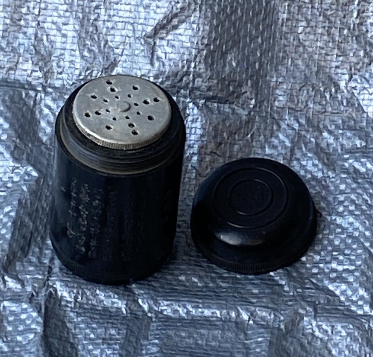 Vintage Japanese Bakelite Powder Shaker – WWII Era? – Made in Japan