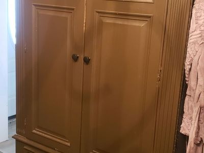Armoire