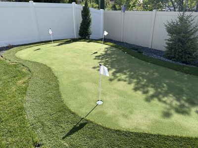 Outdoor Putting Green