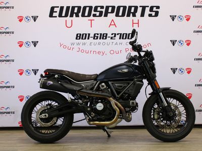 2025 Ducati Scramber Nighshift Blue
