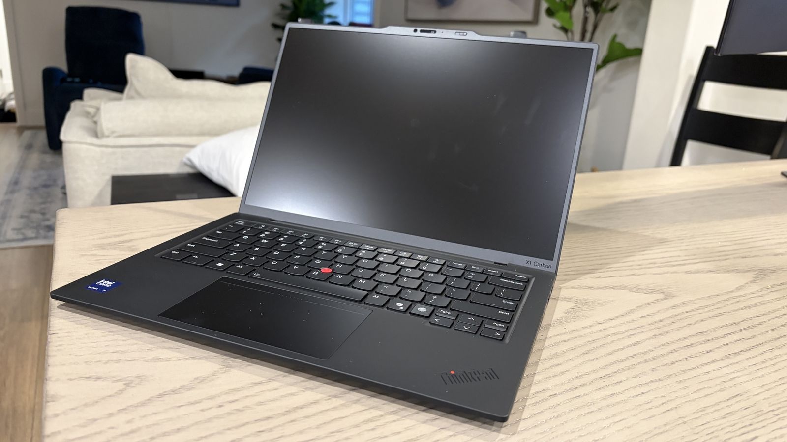 Lenovo ThinkPad X1 Carbon Gen 13
