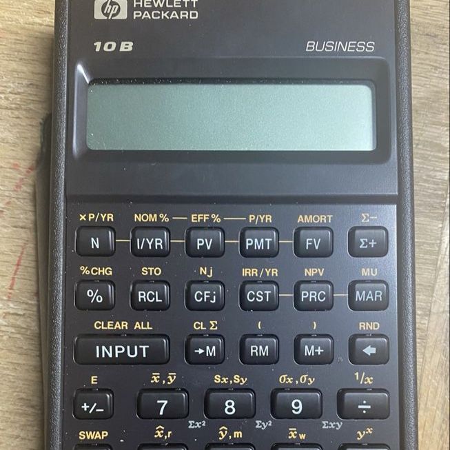 Hewlett Packard HP 10B Business Financial Calculator with Case
