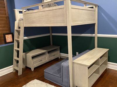 PB Teen Hampton Loft Full Bed with Media & Bookcase Set in "Brushed Fog"