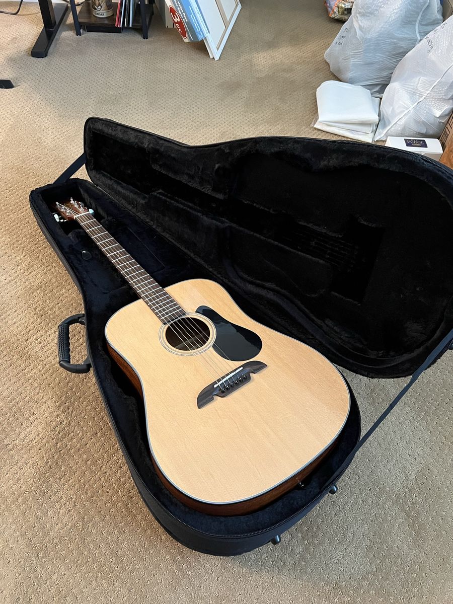 Alvarez Acoustic Guitar with Hard Case - Very Good Condition