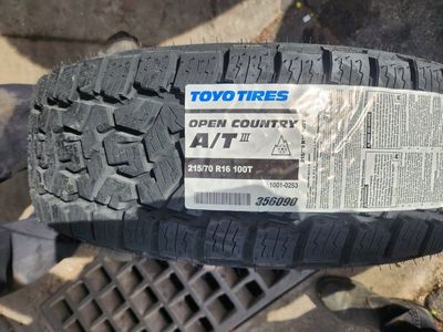 215/70r16 toyo open country at lll