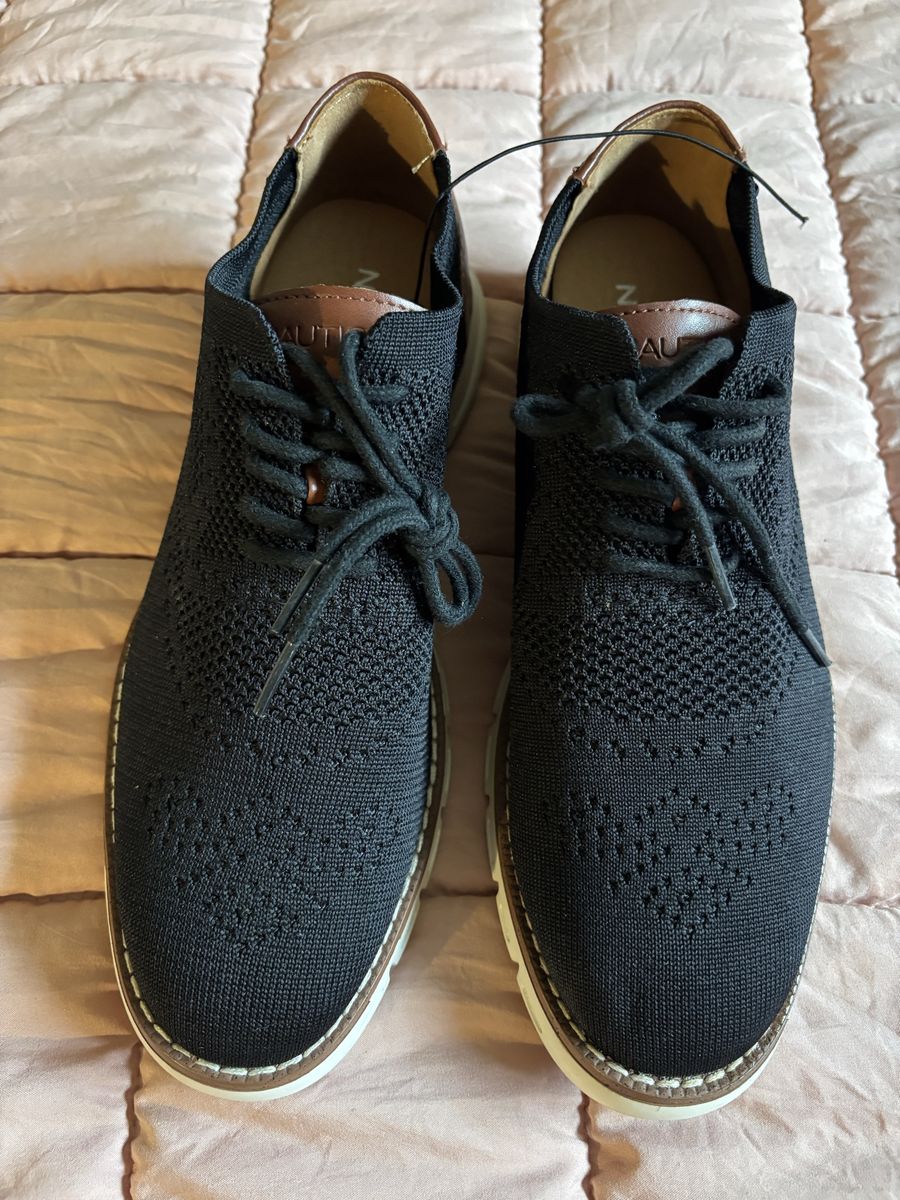 Men's Black Knit Lace-Up Oxfords with White Soles - Size 11 - New with Tags