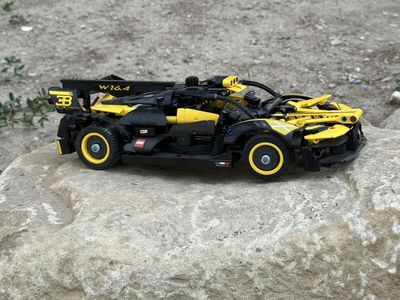 LEGO Technic Bugatti Bolide 42151 Building Set - Yellow/Black