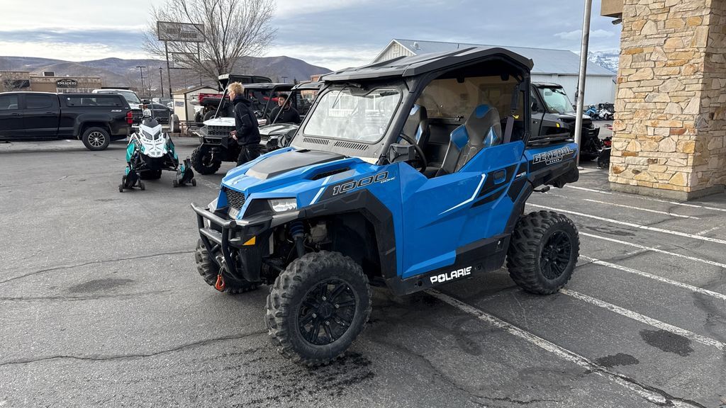 2016 Polaris® General™ 1000 EPS Velocity Blue