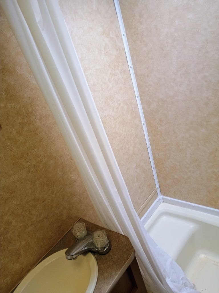 Main image 12