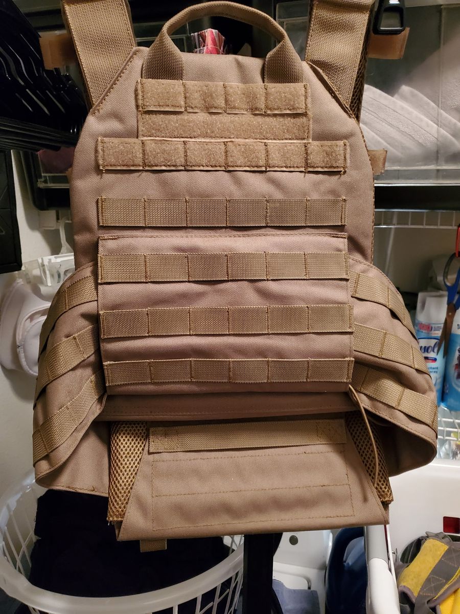 New Lancer Lightweight air soft Tactical Plate Carrier Vest - Tan