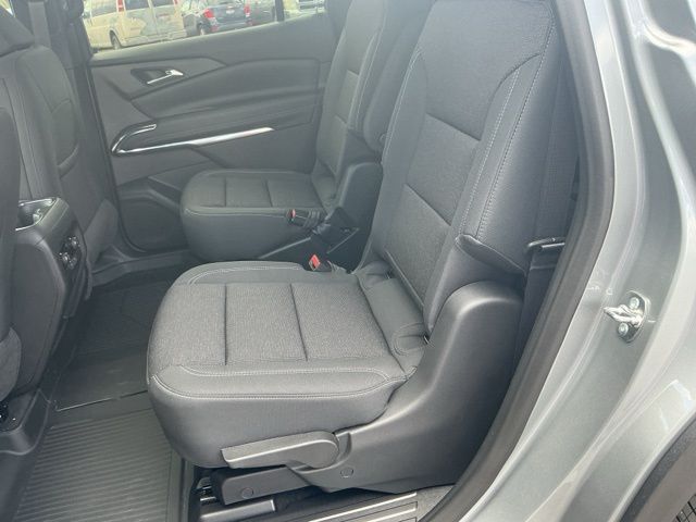 Main image 11