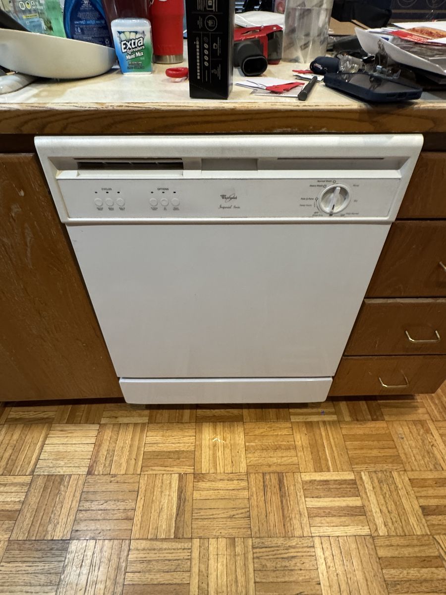 Whirlpool Imperial Series Built-in Dishwasher - White, Fully Functional