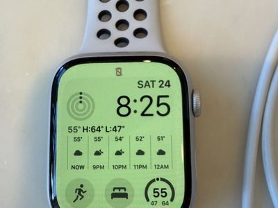 Apple Watch Nike Series 7 - 45mm GPS