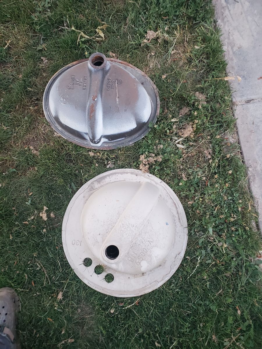 Sinks for bathroom 3 available 