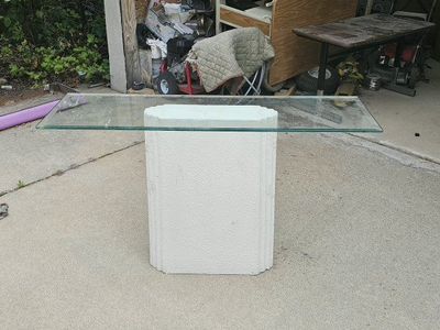 some table that's too fancy for me