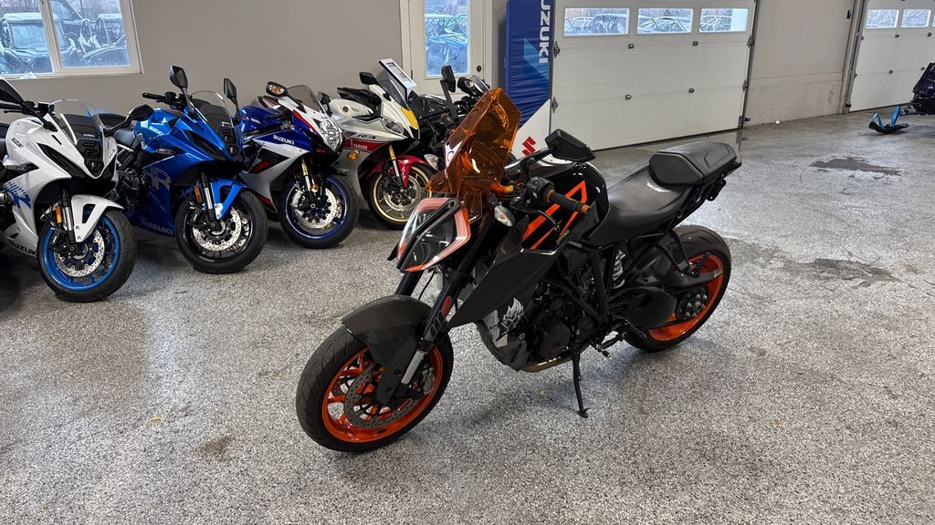 2019 KTM 1290 Super Duke R