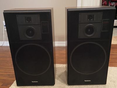 Vintage Technics SB-K915 3-way Floor Speakers