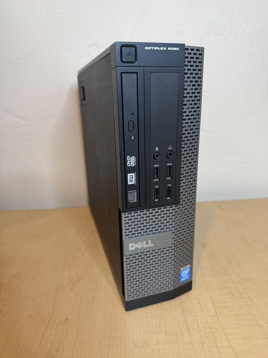 Dell 9020 Desktop Computer with core i7 CPU and Windows 10