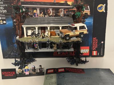 LEGO Stranger Things 75810 The Upside Down