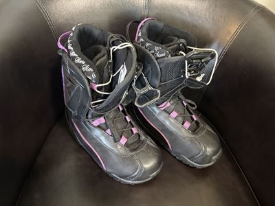 Sims Caliber women's size 9 snowboard snow boots $80 cash/venmo in Draper