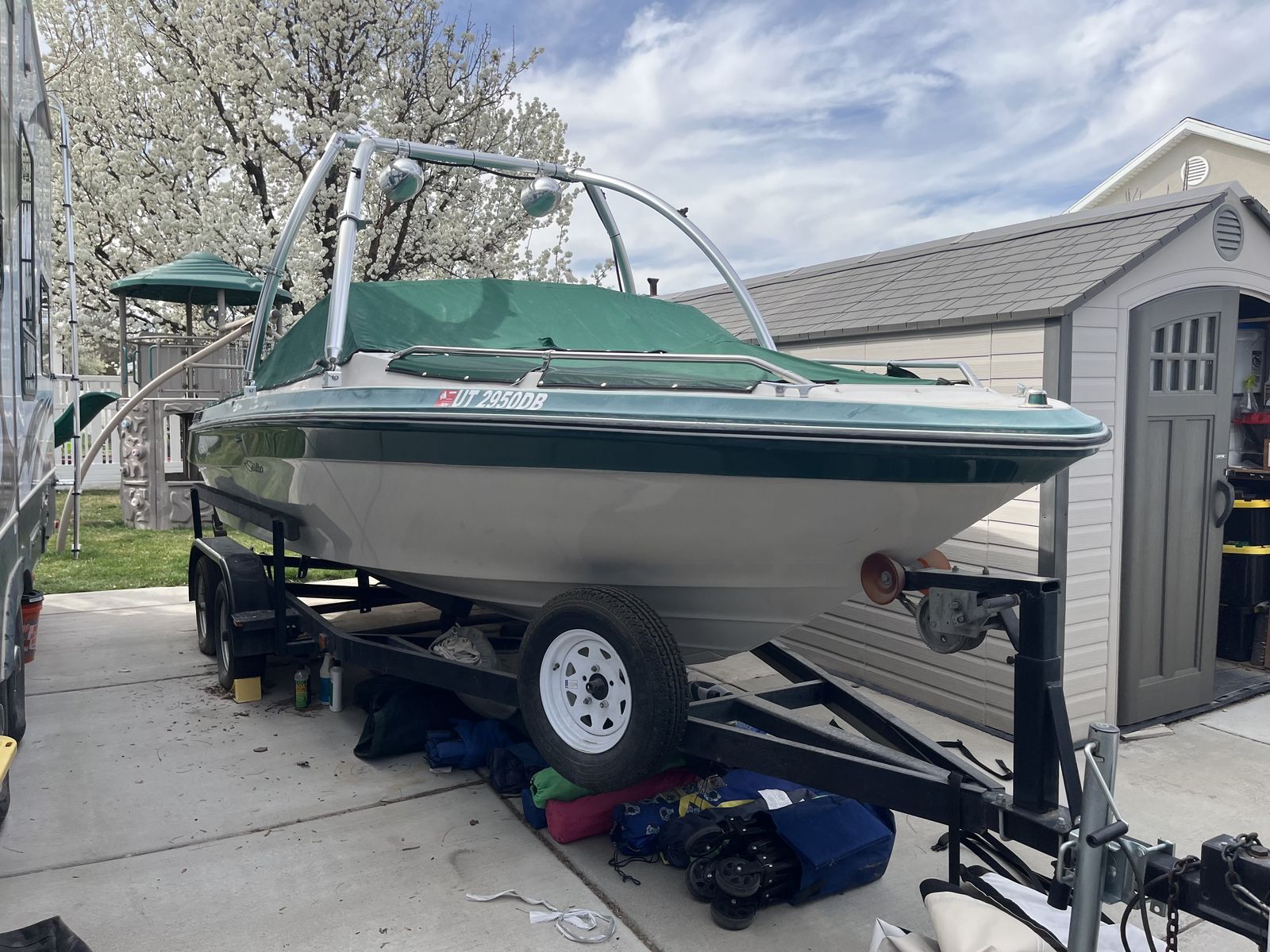 1988 Sea Ray Boat 23 ft