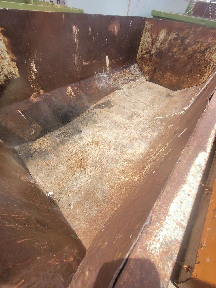 Main image 3