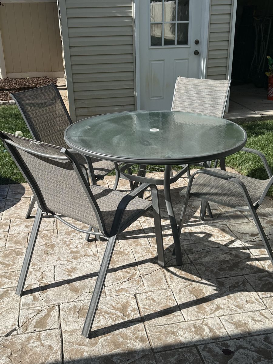 Outdoor Glass Patio Table and Four Chairs