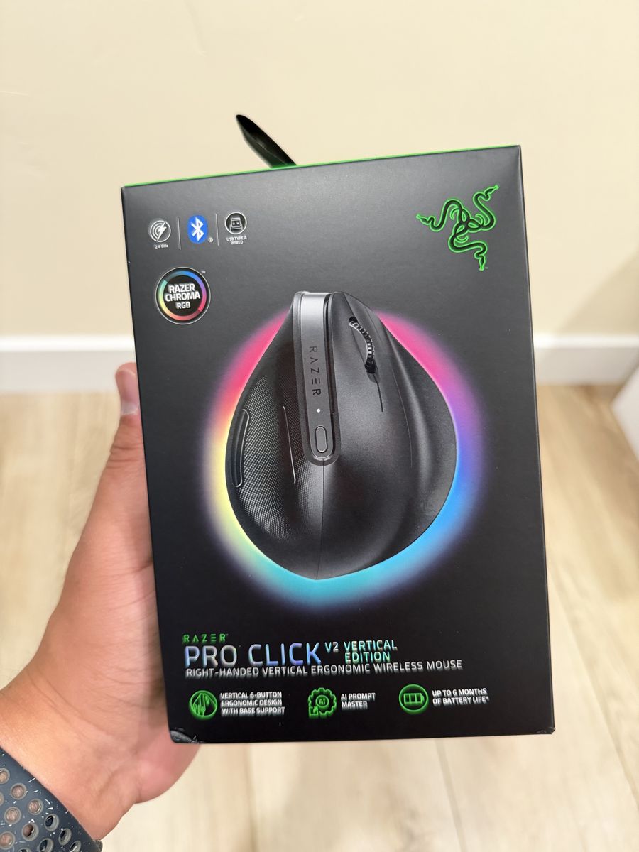Razer Pro Click V2 Vertical Edition Wireless Ergonomic Vertical Mouse Black
