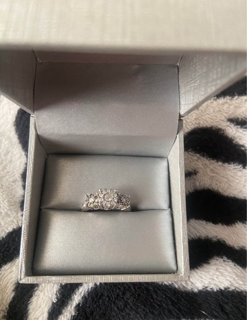 Three-Stone Diamond Halo Cluster Ring
