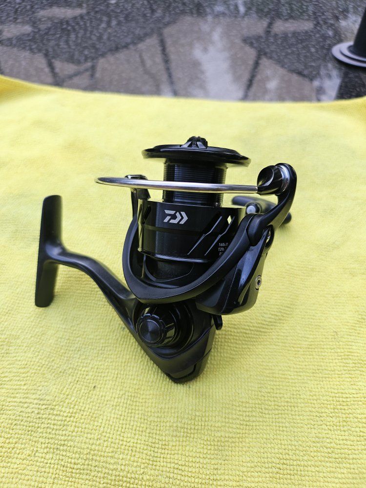 Daiwa Tatula LT 3000D-CXH Spinning Reel with Cover