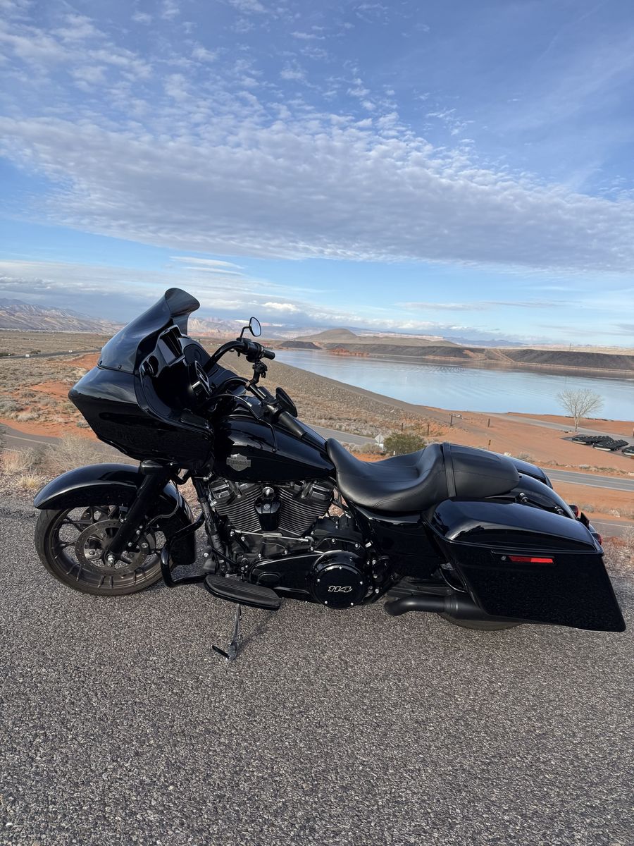 2023 Harley-Davidson Road Glide Special