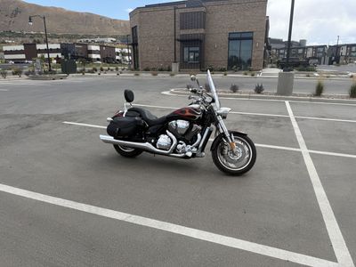 2006 Honda VTX 1800c Excellent Condition, extras