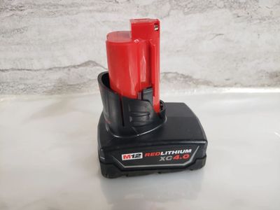 Milwaukee m12 Battery 4.0