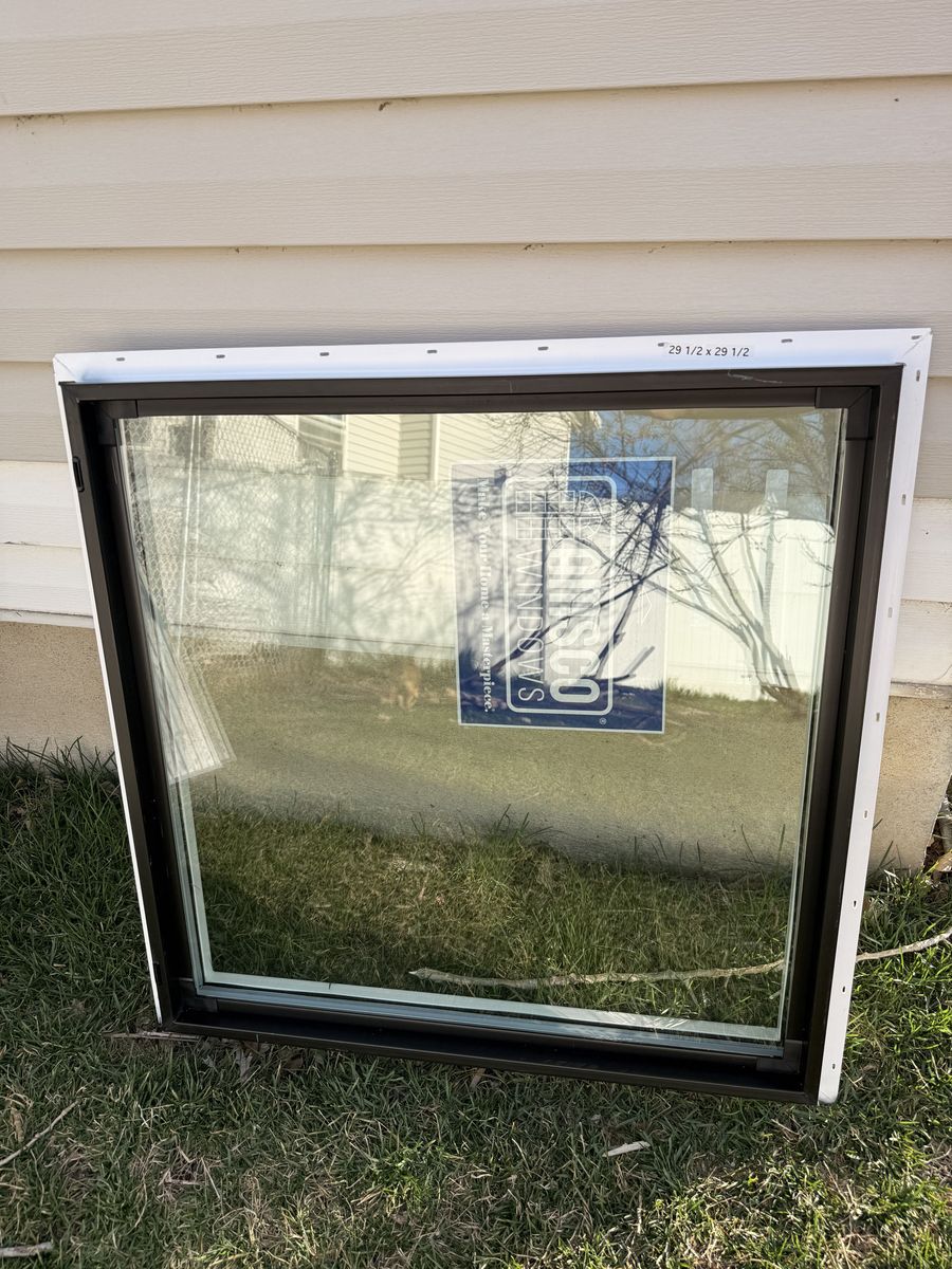 29 1/2 x 29 1/2 Amsco Window
