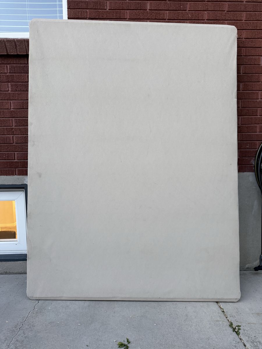 Queen size bunkie board